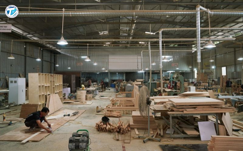 Mối Quan Hệ Giữa Xưởng Sản Xuất Và Chất Lượng Đồ Gỗ Nội Thất Cao Cấp